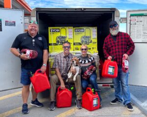 Fran, Rhett and friends supporting hurricane relief with generators and gas cans